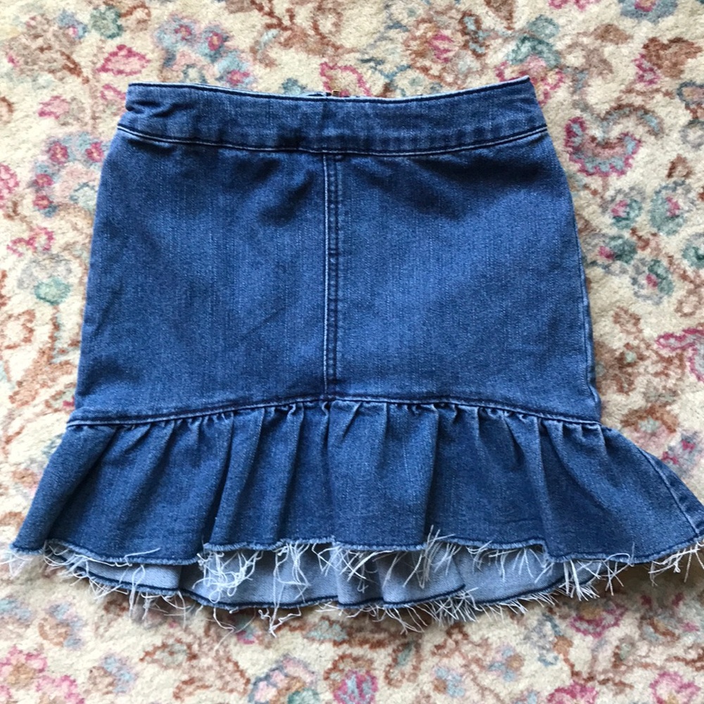 Cat & Jack Jean skirt with fringe bottom. Size 7/8